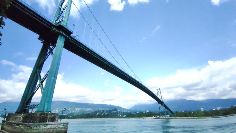-vancouver-stanley-park-lions-gate-bridge