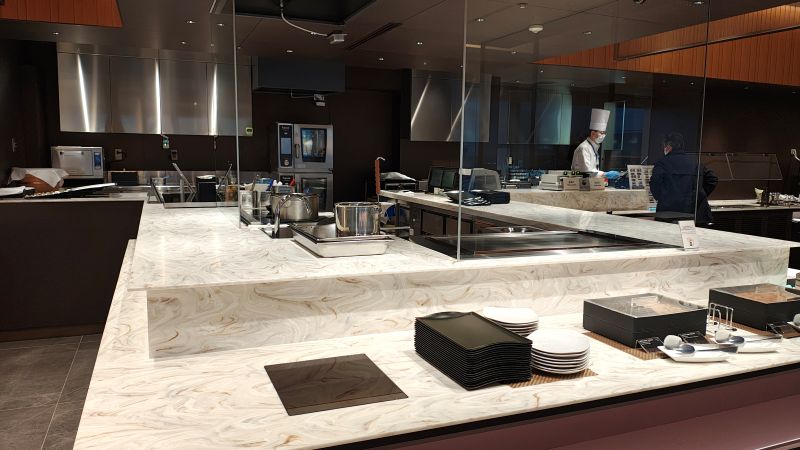 ana-suite-lounge-cooking