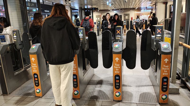 sydney-townhall-ticket-gate