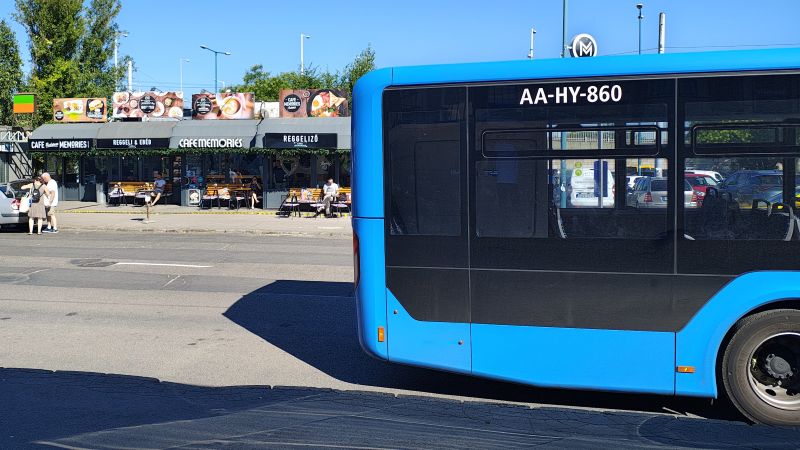 bus-stop-for-krakow-from-budapest