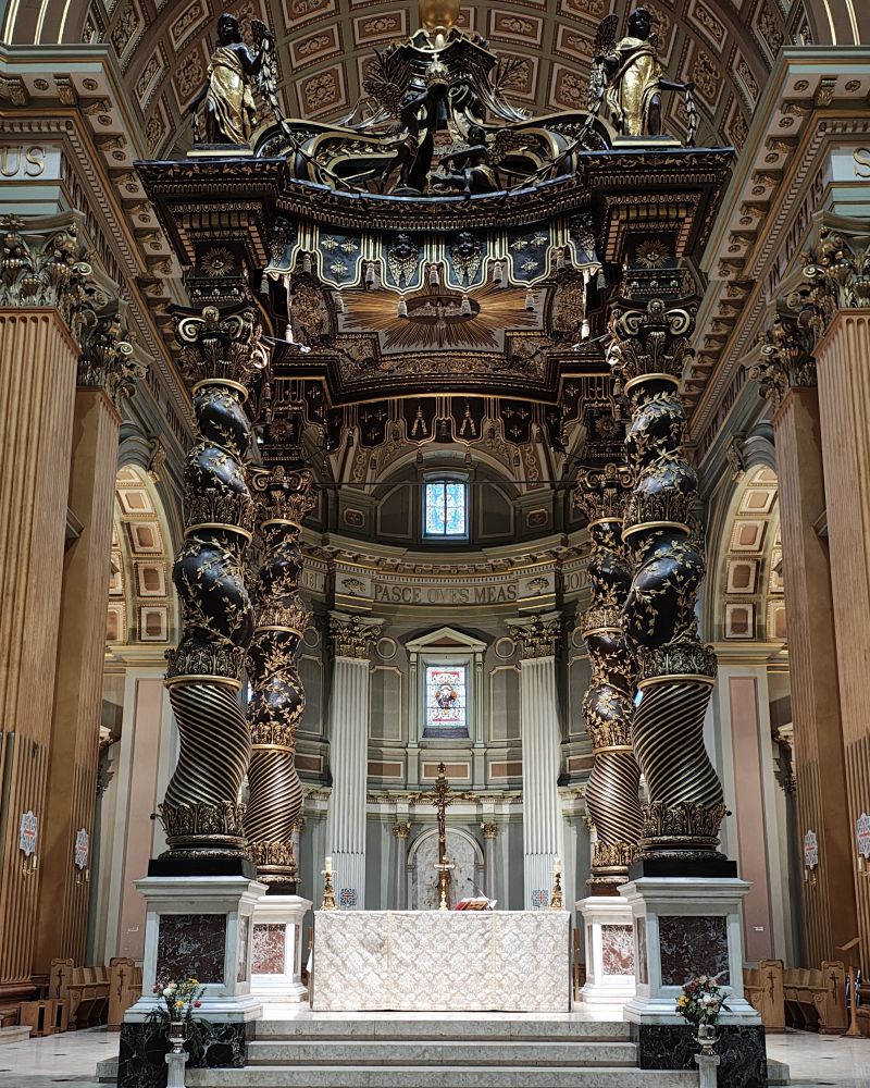 montreal-marie-reine-du-monde3