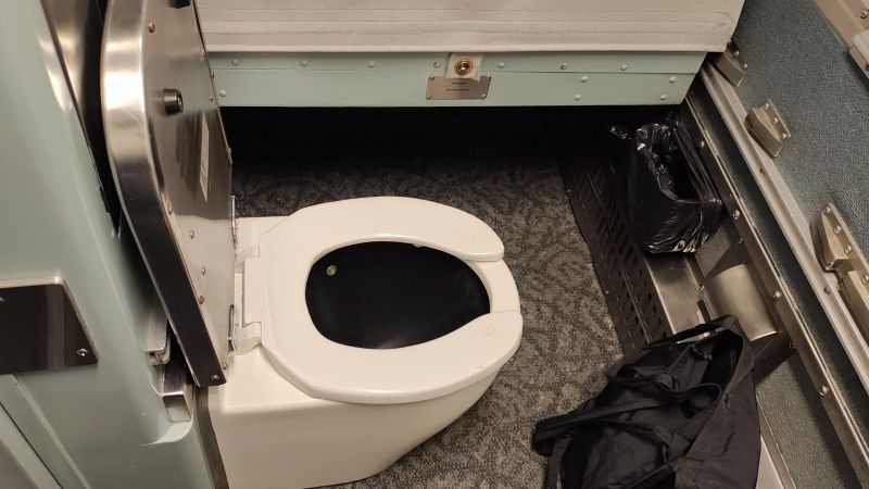 via-rail-canada-cabin-for-one-montreal-to-halifax