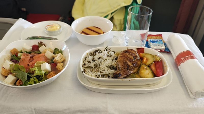 meal-served-at-ethiopian-airlines