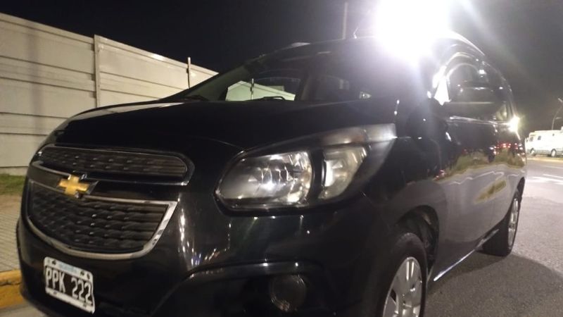 pick-up-car-at-buenos-aires-airport