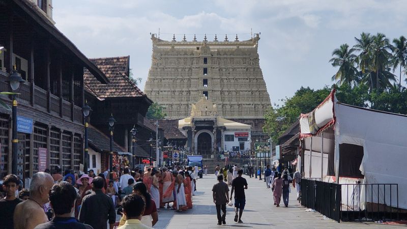 thiruvananthapuram-sree-padmanabhaswamy-temple