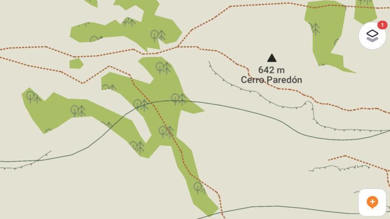 east-side-of-el-chalten-trekking