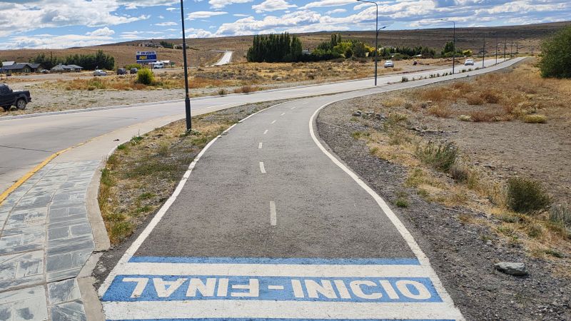 walking-around-el-calafate