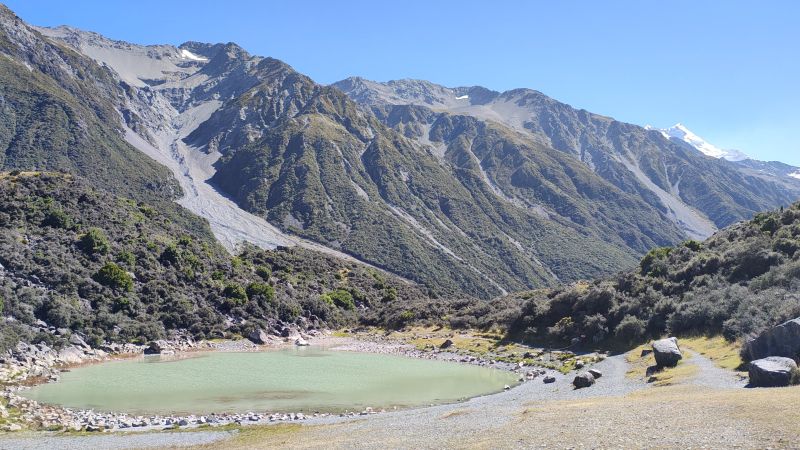 ball-hut-track-aoraki-mt-cook
