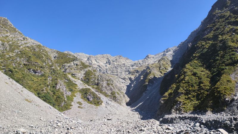 ball-hut-track-aoraki-mt-cook