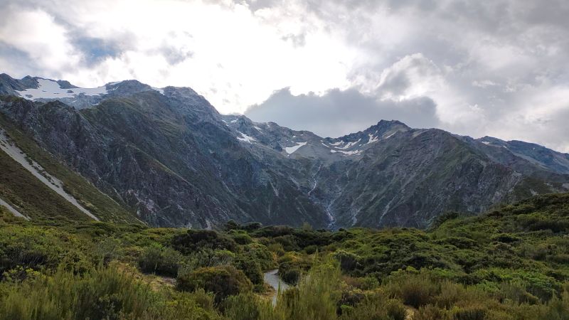 red-tarns-aoraki-mt-cook