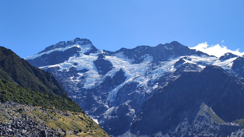 sealy-tarns-aoraki-mt-cook