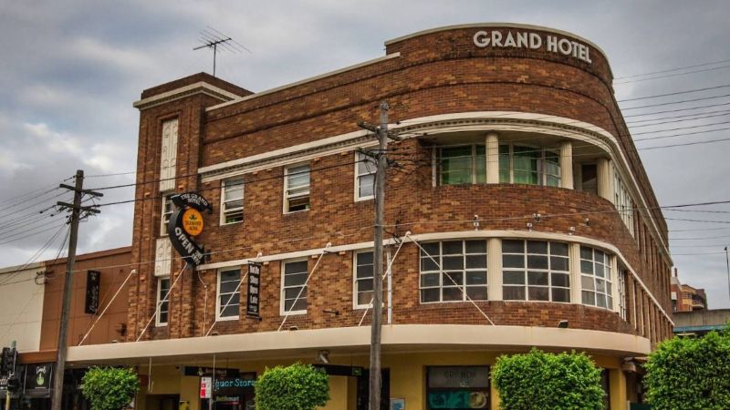 sydney-grand-hotel-rockdale